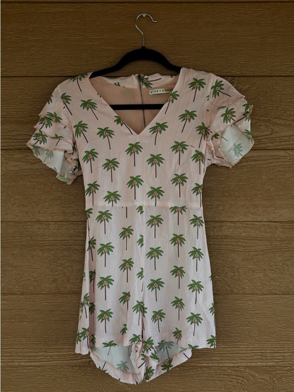 Alice+Olivia Pink PalmTree Romper with Ruffled Shoulders -Sz 2 (see description) - Picture 1 of 7